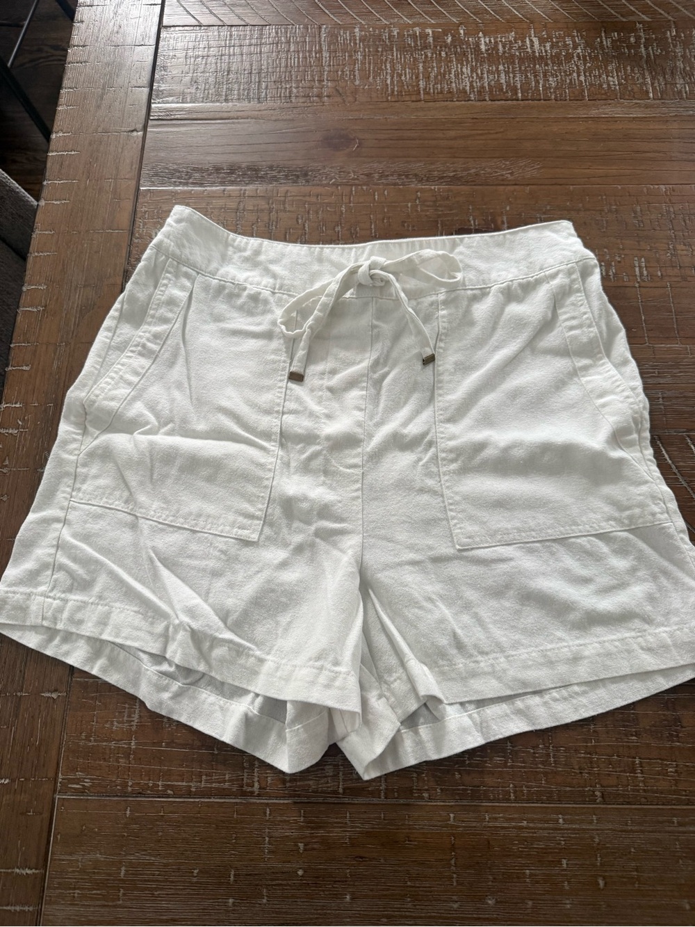 High-Waist Women's Drawstring Shorts in White